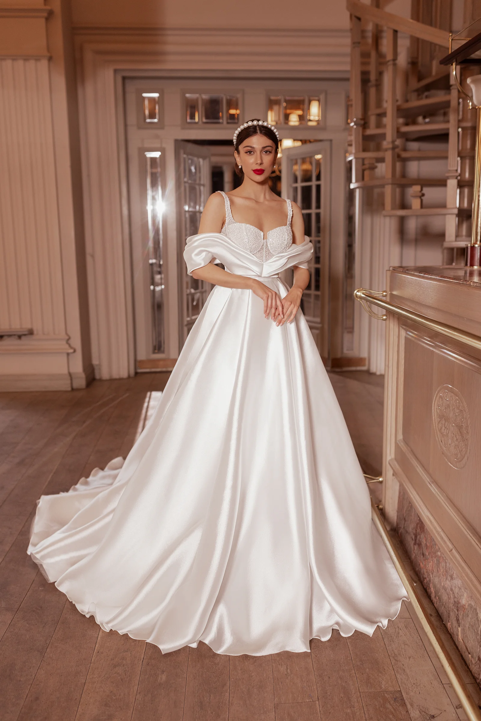 SL-smpl 831 by Contessa — Contessa Dubai