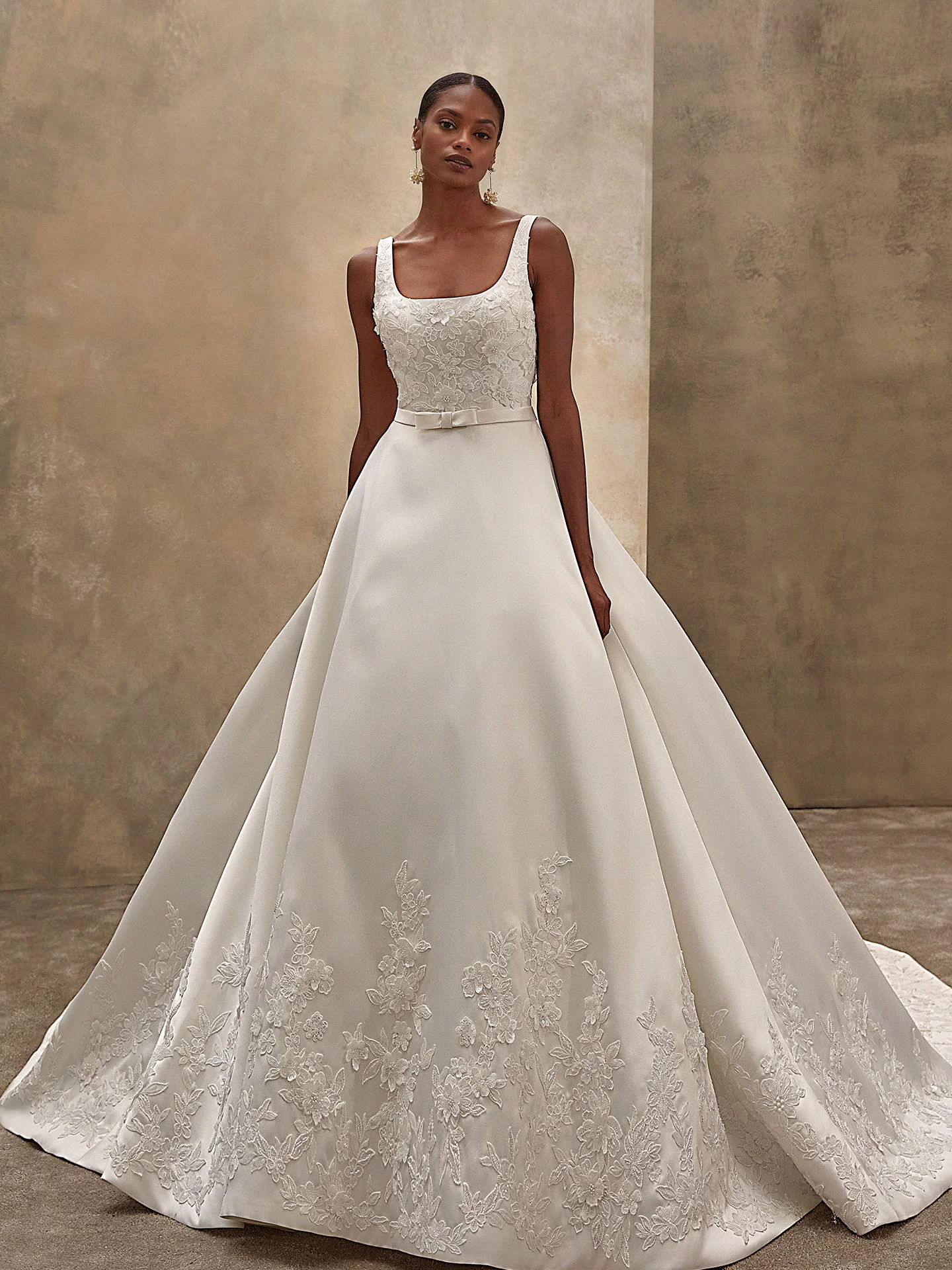 Demetrios 1528 by Demetrios