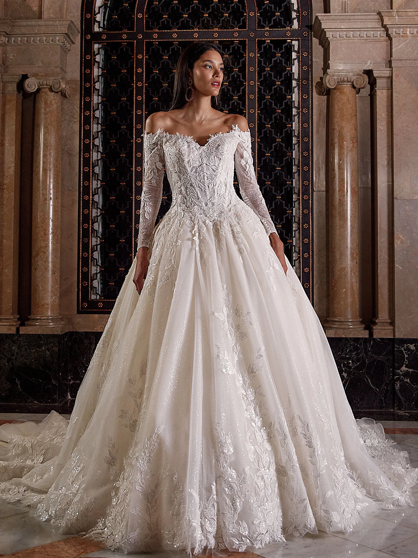 Demetrios DP544 by Demetrios
