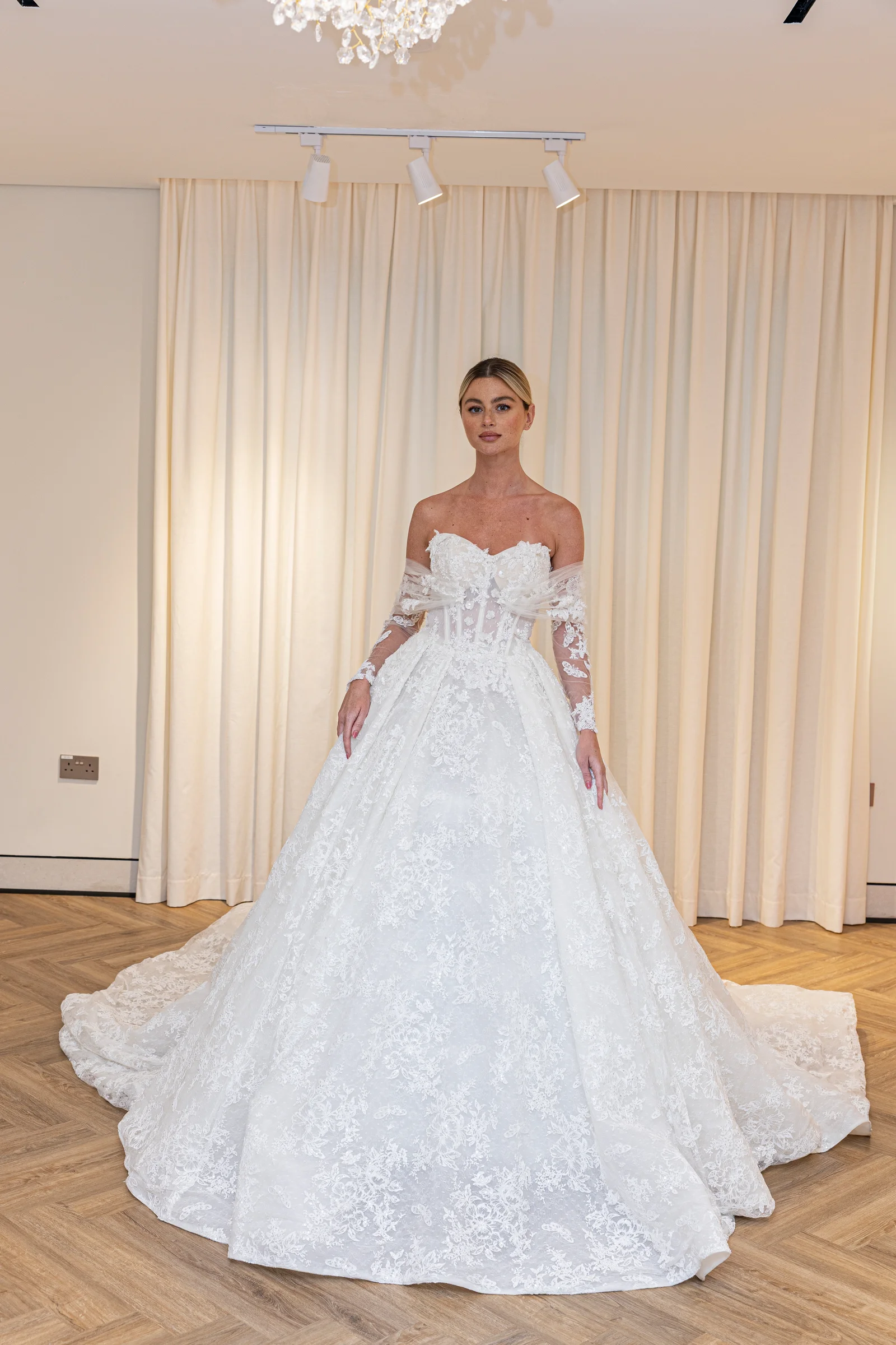 Grace Taylor GT-LF-4009 by Grace Taylor — Contessa Dubai