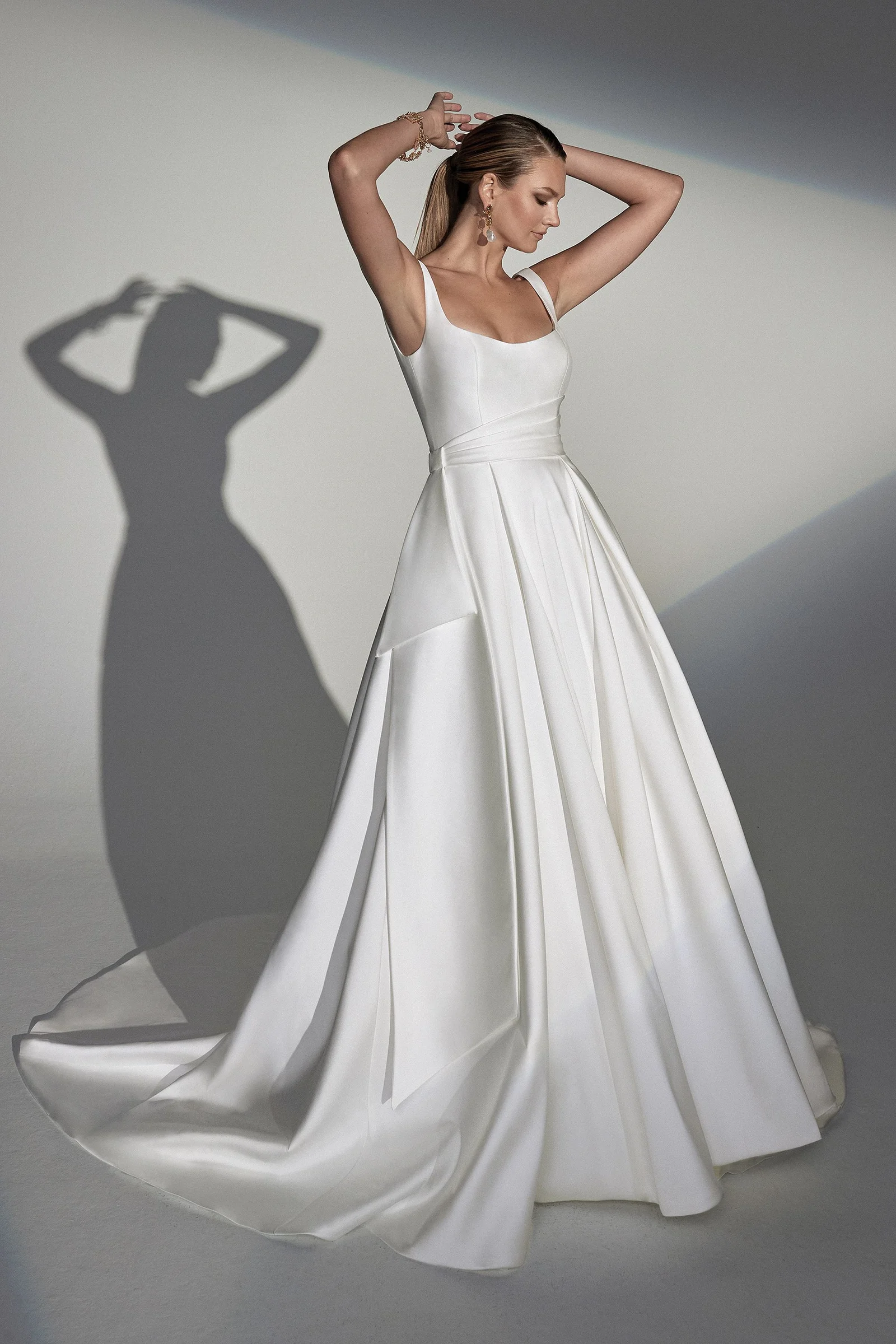 JAS-99238 Donna by Contessa — Contessa Dubai