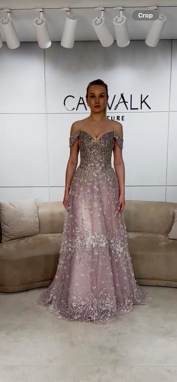 Catwalk 80206 by Catwalk — Contessa Dubai
