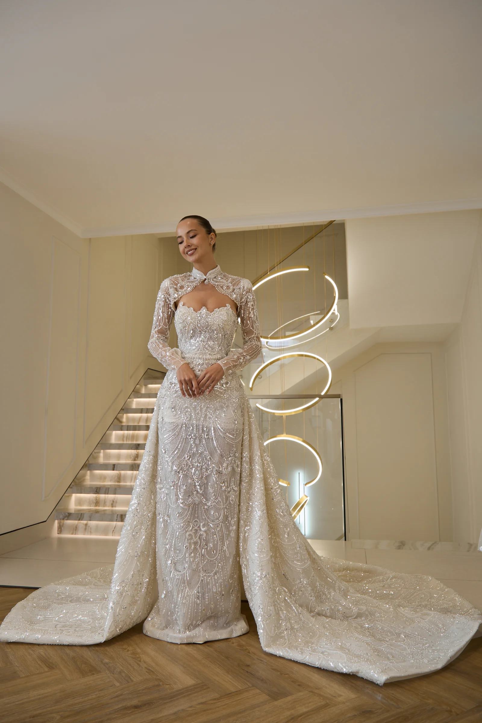 إطلالة أخرى لـ Grace Taylor GT-DZ8602